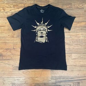 Nike Statue of Liberty T-shirt